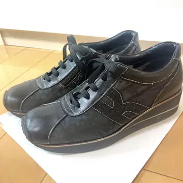 비타노바 가죽 스니커즈 24cm 블랙 사이드 지퍼