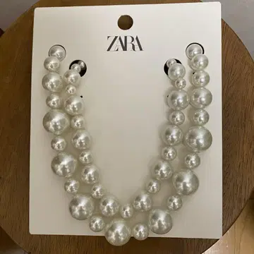ZARA/자라/빅 펄 목걸이 2개 세트/헝겊 가방 포함