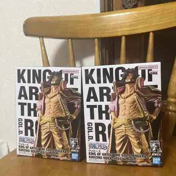미개봉 새상품 KING OF ARTIST 골드 로저 피규어 2개 세트