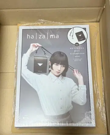 ha|za|ma 이끌려 들어가는 운명의 미니 숄더백 BOOK 하자마