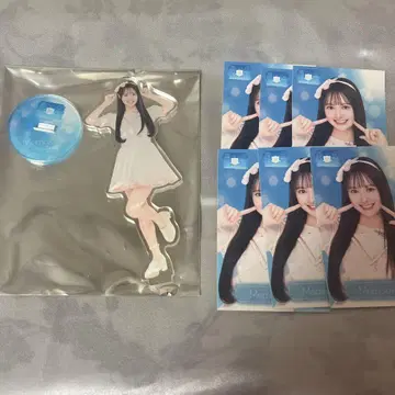 이토 모모카 아크릴 스탠드 스티커