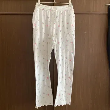 휴일