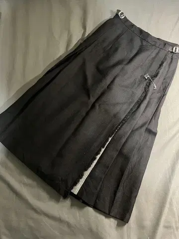 오닐 오브 더블린 울 스커트