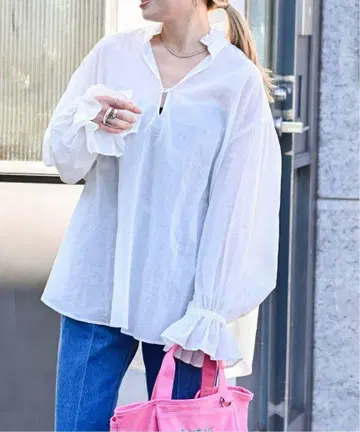 아웃도어 프로덕츠 코튼 보일 프릴 블라우스