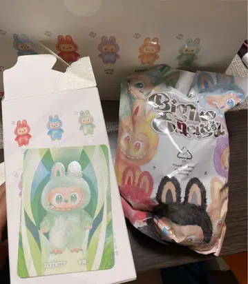 POP MART THE MONSTERS LABUBU SERENITY