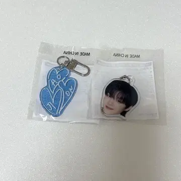 TREASURE 캡슐 토이 얼굴 아크링 키링 하트 아크링 키링 지훈