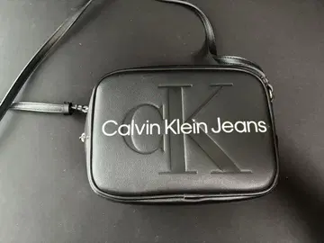 Calvin Klein Jeans 숄더백 블랙