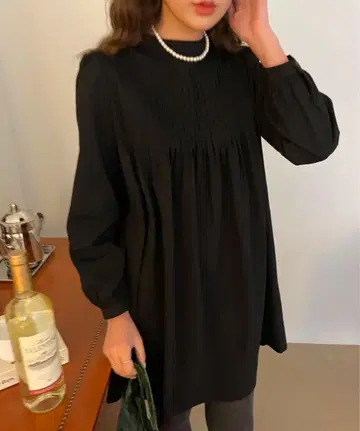 새상품급 Didot.showroom 긴팔 턱 튜닉 원피스 블랙
