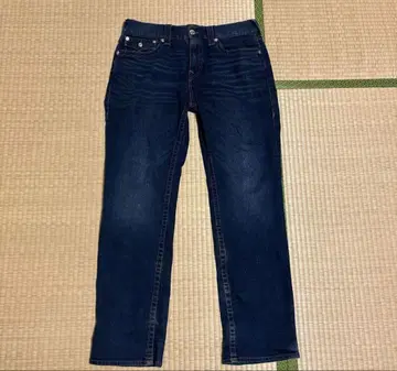 TRUE RELIGION