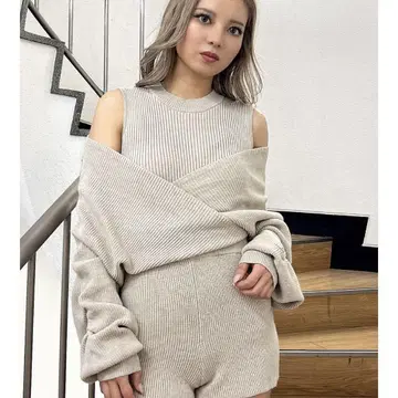 GYDA 베이지 오프숄더 원피스