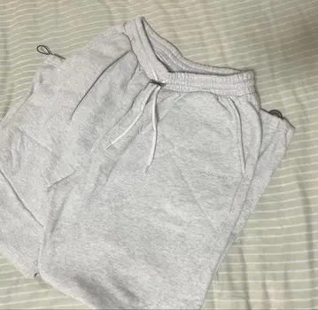LE SSERAFIM JOGGER PANTS GREY 조거 팬츠