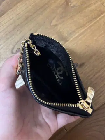 블랙 코인 케이스
