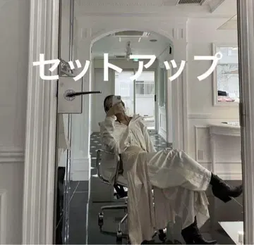 Melt the lady 바이컬러 새틴 셔츠 팬츠 셋업