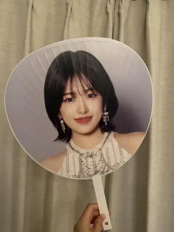 IVE Yujin 부채 THE 1ST WORLD TOUR