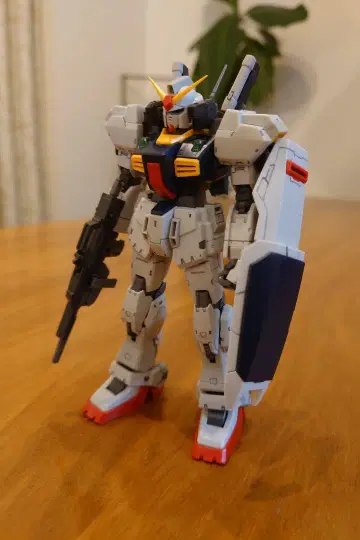 건담 Mk-II RG 1/144 건담 프라모델