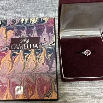 CAMELLIA 꽃 모티브 반지
