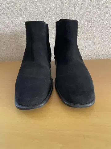 블랙 스웨이드 사이드 고어 부츠