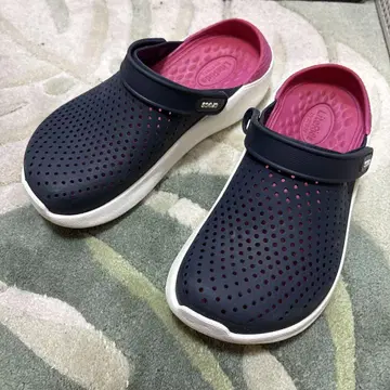 크록스 샌들