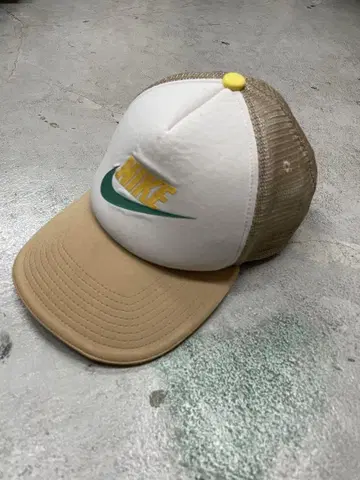 90s 나이키 NIKE 메쉬 캡 캡 y2k 모자 베이지