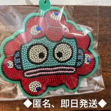 [한교동] 산리오 콜라보 반짝이는 가죽 키링 미야쿠미야쿠