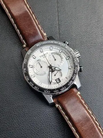 TISSOT 손목시계