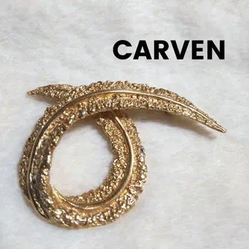CARVEN 골드 브로치