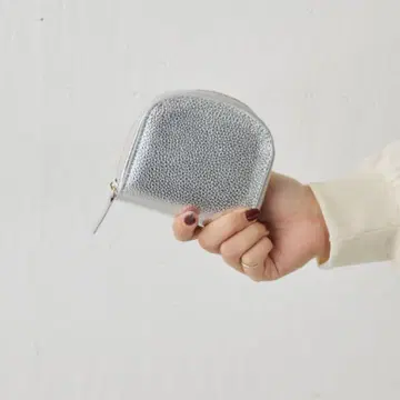 새상품 ear PAPILLONNER 심플 라운드 접이식 지갑
