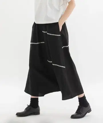 nop de nod 린넨 레이온 라인 자수 섀럴 벌룬 팬츠