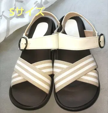 Re:getA 아이보리 크로스 벨트 샌들 사이즈 S