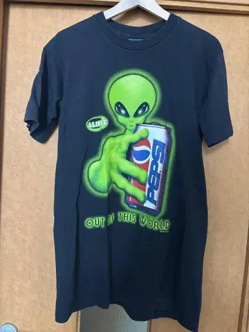 1996년 제작 에이리언 펩시 티셔츠 블랙