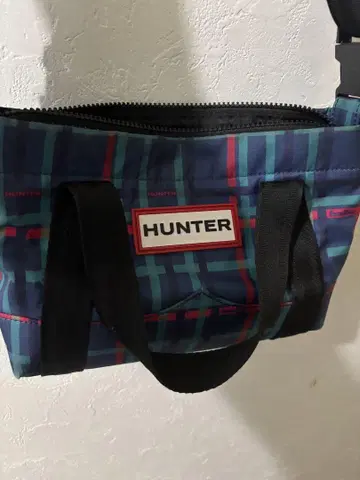 HUNTER 체크 무늬 숄더백