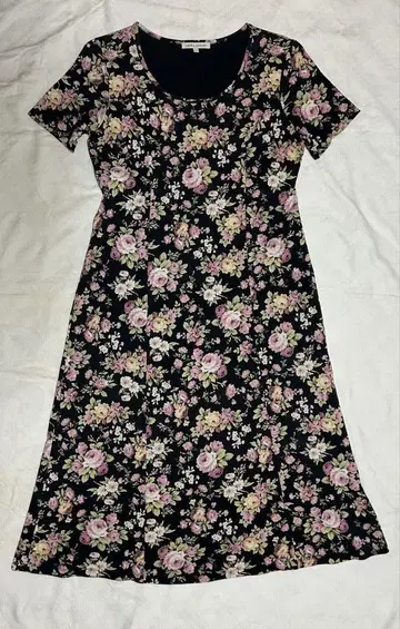 LAURA ASHLEY 꽃무늬 반팔 롱 원피스