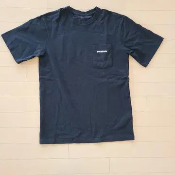 patagonia 파타고니아 스테디셀러 로고 블랙 티셔츠 xs 사이즈
