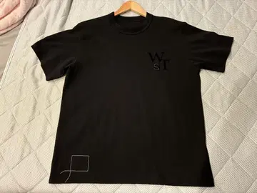 플록 프린트 티셔츠 / SS / 면. SACAI