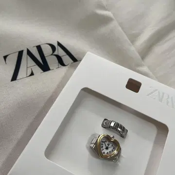 ZARA 하트 모양 시계 반지 실버 골드