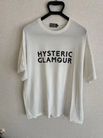 히스테릭 글래머 XL 티셔츠 화이트