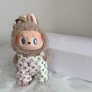 라스트 1점 LABUBU (17cm) 봉제인형 코스튬 의류