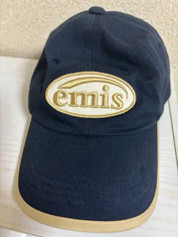 emis 네이비 캡