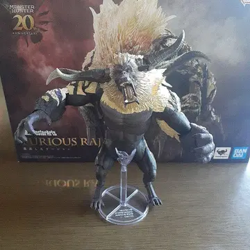 S.H. MonsterArts 라잔