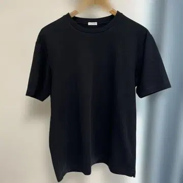 크로스 옷장 스핀 플래티넘 크루넥 블랙