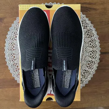스케쳐스 Swift Fit 블랙 US 7