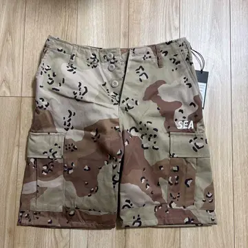 윈드앤씨 하프 팬츠 포켓 부착