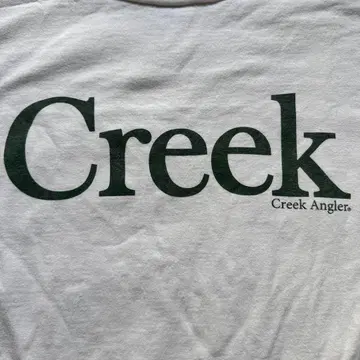 Creek Angler 로고 프린트 T셔츠
