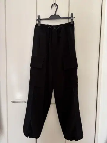 LASUD 카고 팬츠 블랙