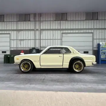 토미카 닛산 스카이라인 2000GT-R 하코스카 커스텀