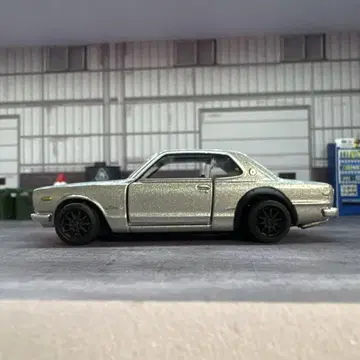 토미카 닛산 스카이라인 2000GT-R 하코스카 커스텀