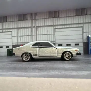 토미카 닛산 스카이라인 2000 TURBO 재팬 커스텀
