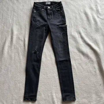 새상품급 GYDA 미들 허리 SIEDRIPPED 스키니 데님 S 블랙