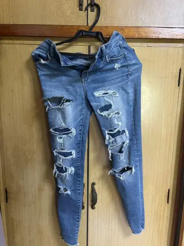 AMERICAN EAGLE 데미지 데님 팬츠 US0