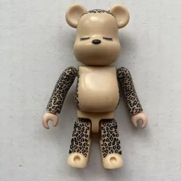 BE@RBRICK 베어브릭 B@-018